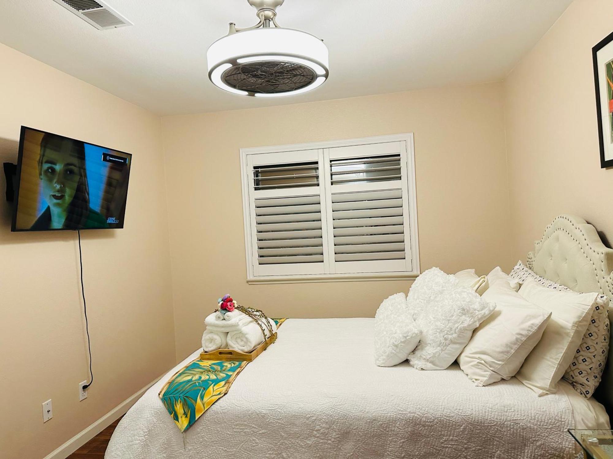 Balloons And Wine Murrieta Exterior photo